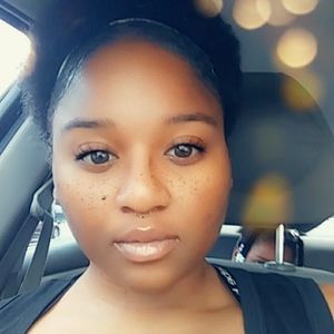 Meet your Posher, Lissa